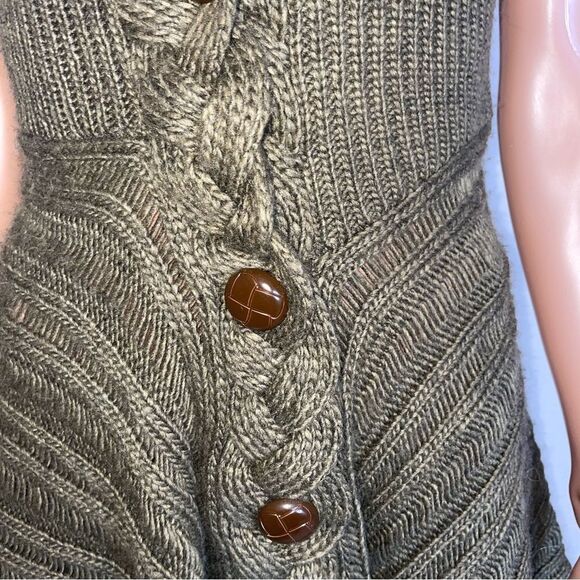 BCBG Maxaria olive green sleeveless heavy woven 3 button up cardigan SZ XS - Picture 7 of 11
